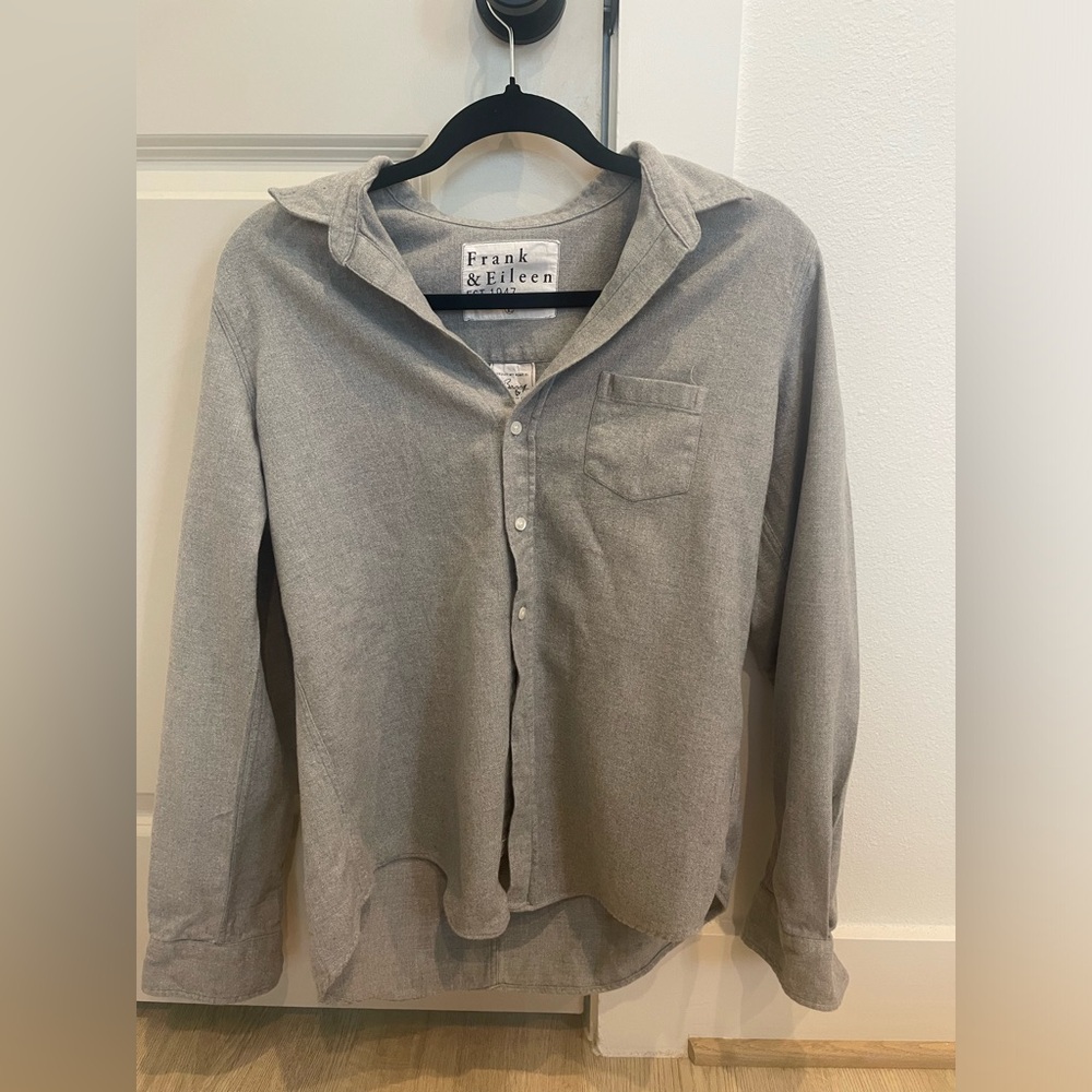 Frank & Eileen Barry Button Up Top
